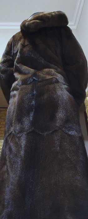 Норковая шуба с капюшоном