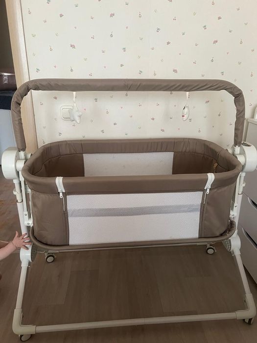 Продам кроватку люльку