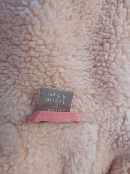 Geacă roz de iarnă