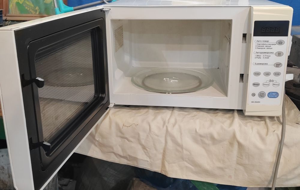 Продам микроволновку