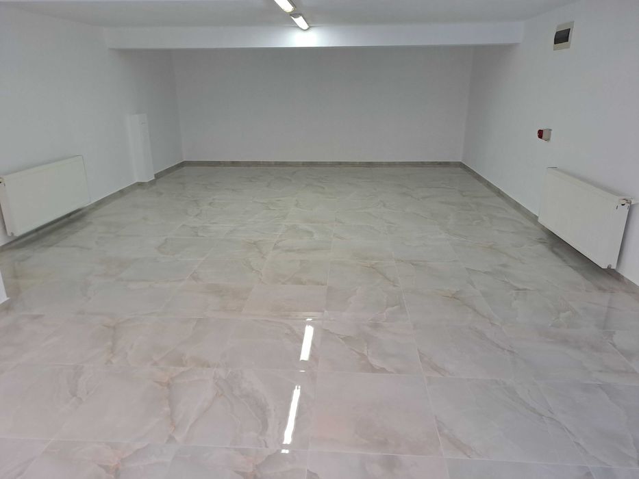 Spatiu la demisol 120mp de inchiriat