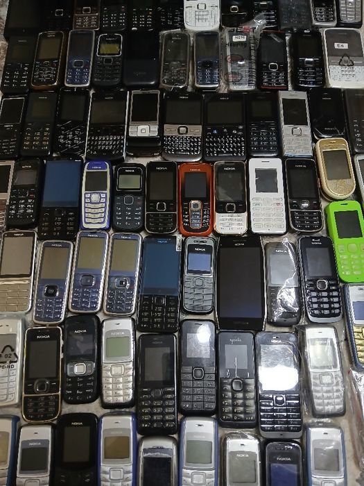 Assalom alekum Qadirdon Retro telefonlar sotiladi Nokia Modellar