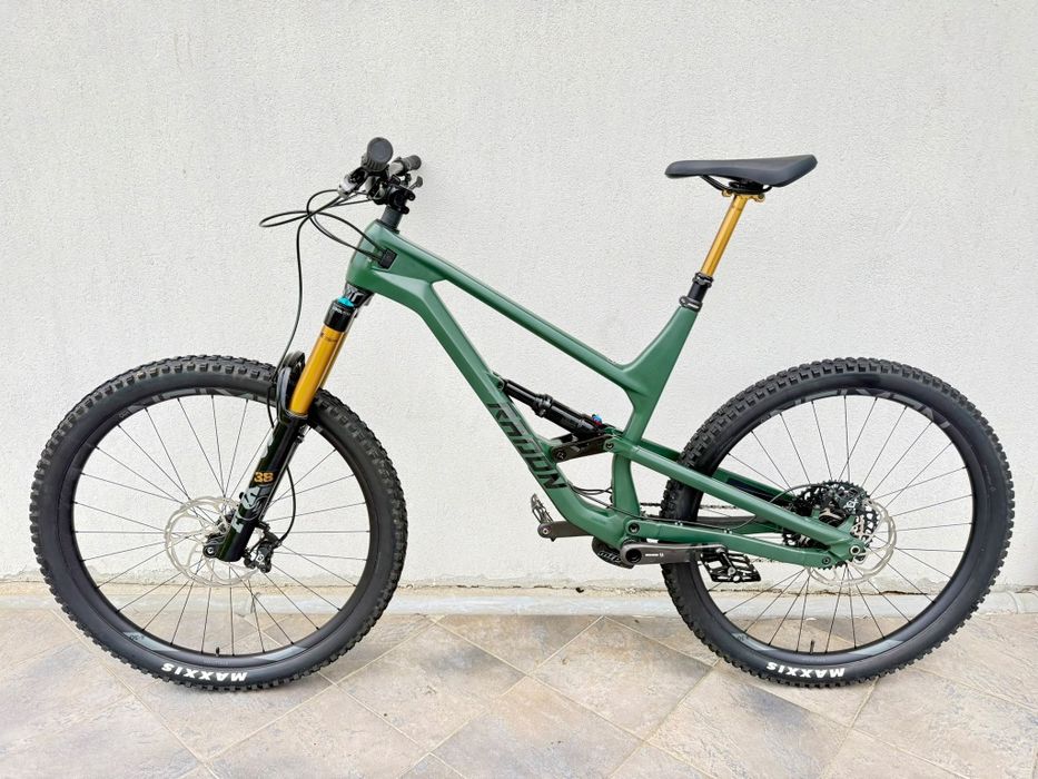 Bicicleta Radon Swoop 10.0 HD CF carbon marime XL 2025 full suspension Fox 38 Kashima R29” 1x12