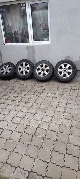 Roti și anvelope t5