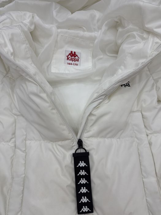 Продам теплую куртку для девочек