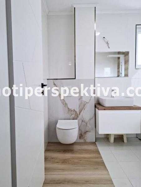 Продава се Многостаен апартамент в Пловдив, Кючук Париж - 133 кв.м за 1790 €/кв.м - Снимка #10