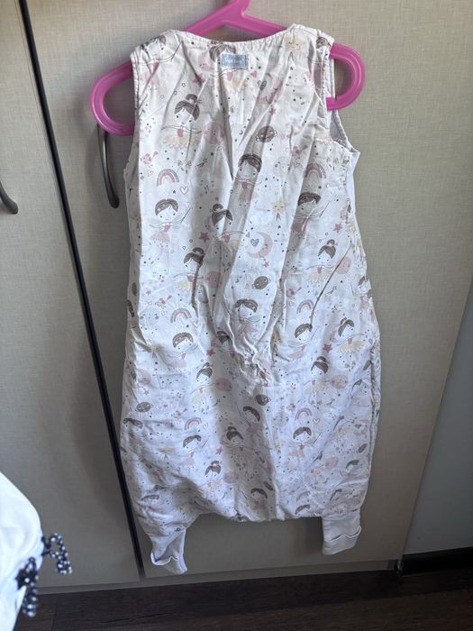 Продавам чувалчета за сън с крачета, Angel baby,  H&M