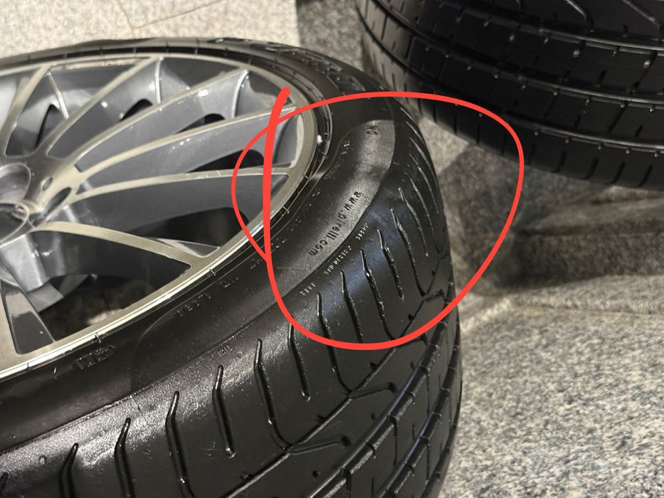 Продаю диски Mercedes-Benz R18 с комплектом шин