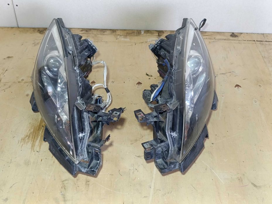 Фары передние XENON Mazda 6 GH 07-13г