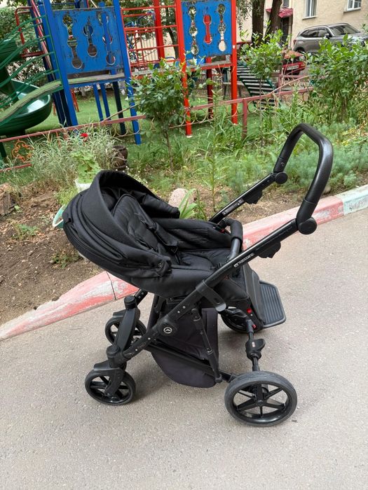 Детская коляска 2 в 1