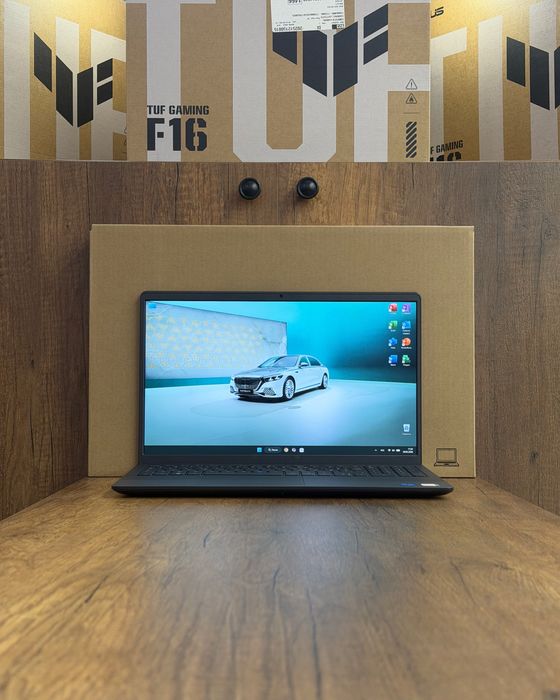 Ноутбук DELL VOSTRO 3530