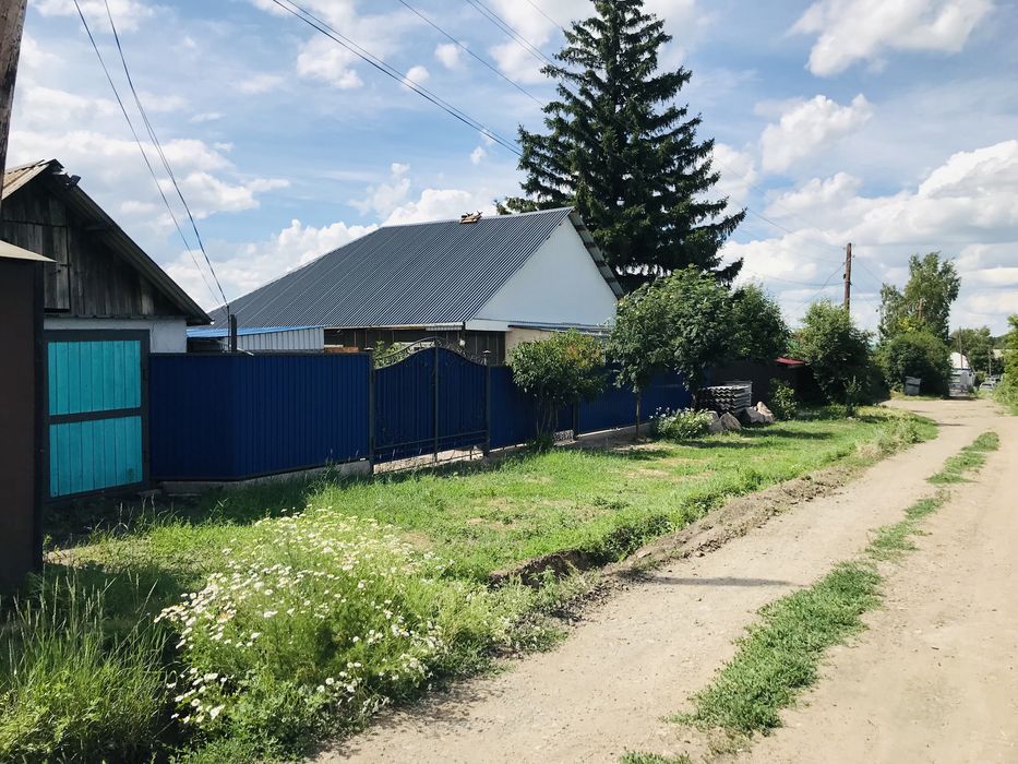 Продам шпальный дом в карьере