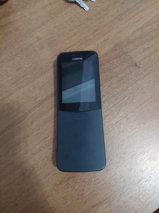 Нокия 8110i в оригинале