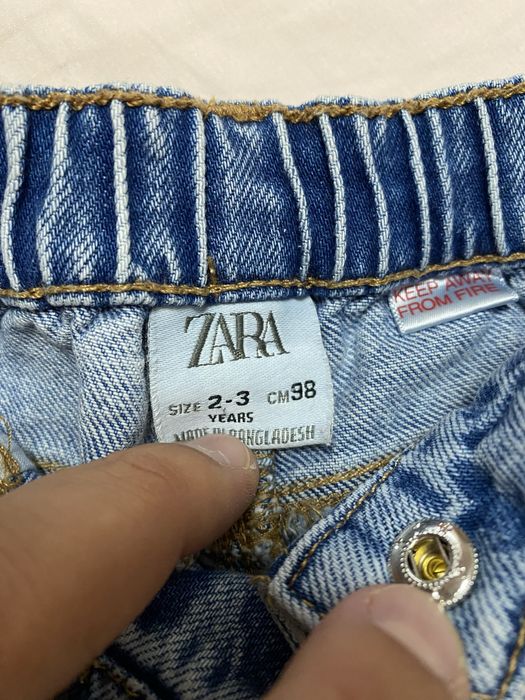 Blugi Zara marimea 2-3 ani