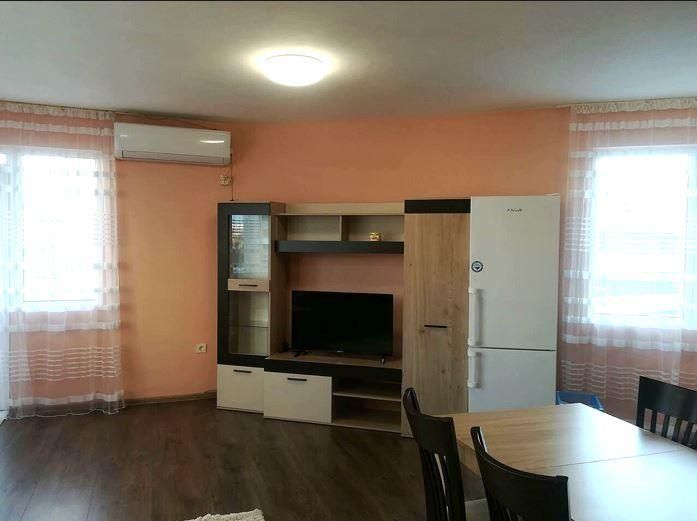 Дава се под наем Тристаен апартамент в Бургас, Меден рудник - зона Б - 92 кв.м за 382.5 € - Снимка #7