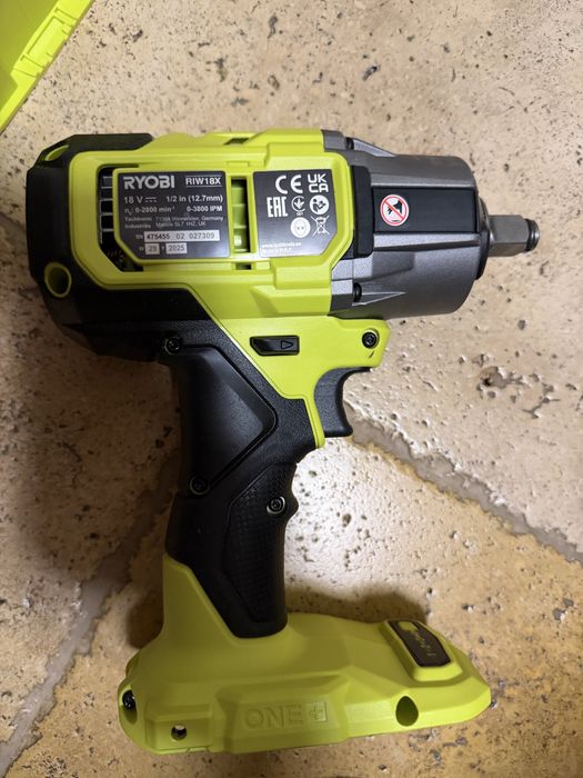 Ryobi-Cheie de impact 18V ONE+™ HP, motor fără perii RIW18X-0