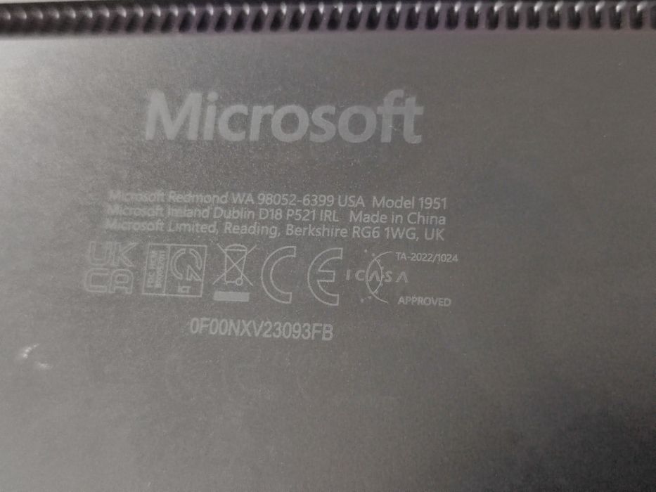 Vând Microsoft Surface Laptop 5, i7 generatia 12, 16/512
