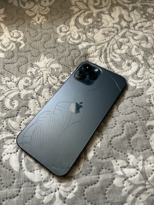 Iphone 12 Pro Max, Piese