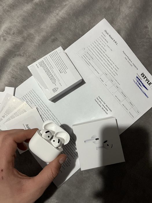 Casti Fara Fir Air Pods 4