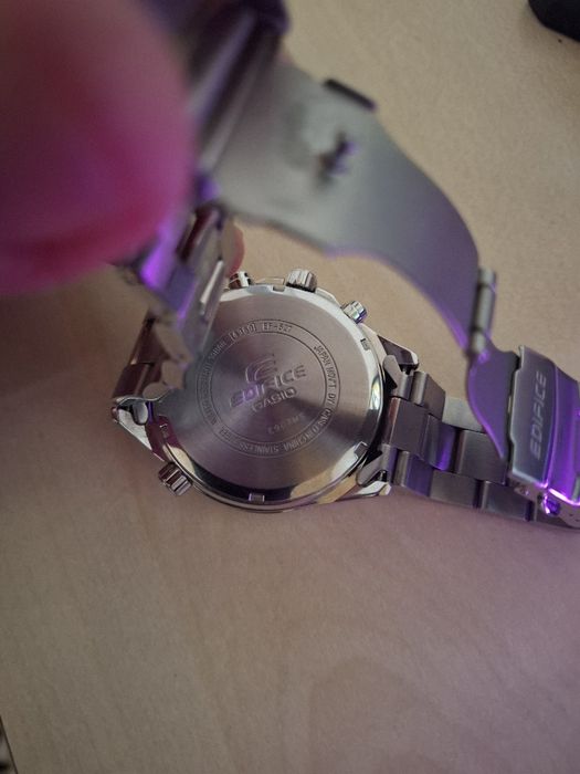 Casio edifice като нов