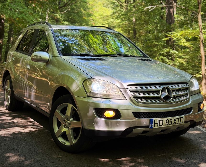 Vând Mercedes ML 320 4matic