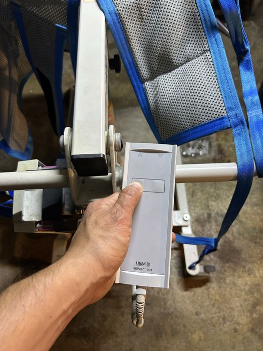 Elevator electric arKimed cu verticalizare MuevoUp