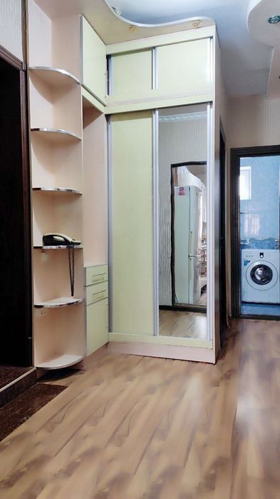 Максим горький 2/4/4 метро БИЙ