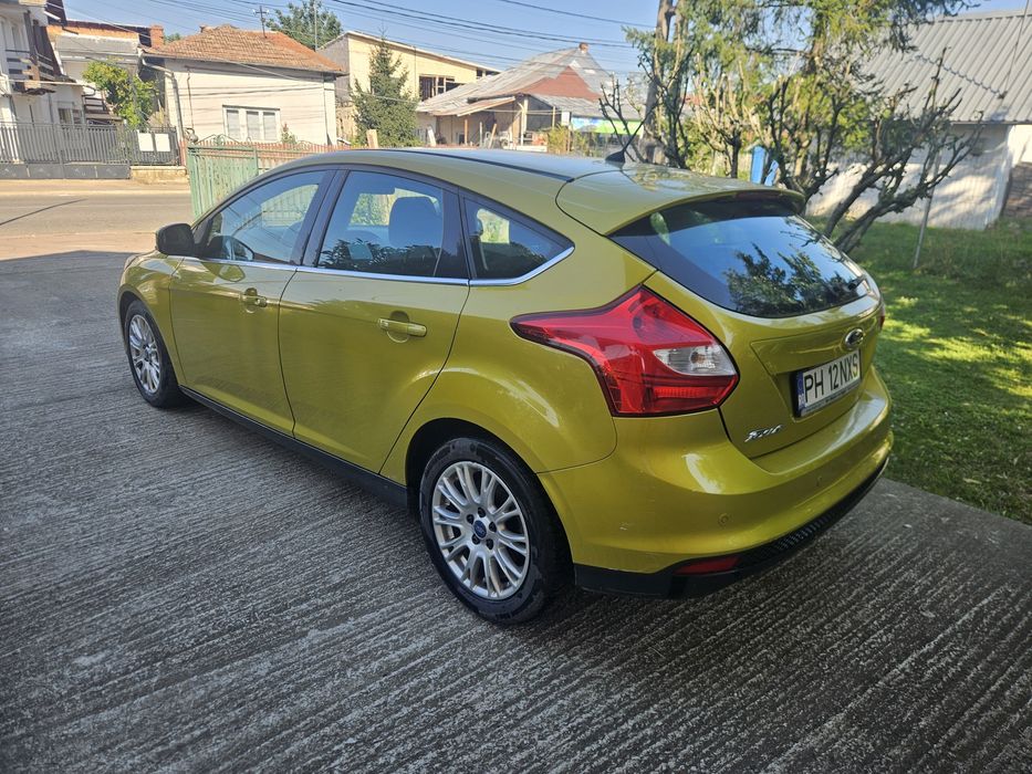 FORD Focus 2011 — imagine 4
