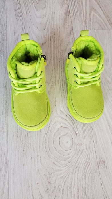 Детски боти маркови  UGG