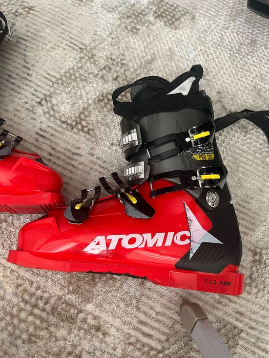 Горнолыжные ботинки Atomic Redster Pro 130