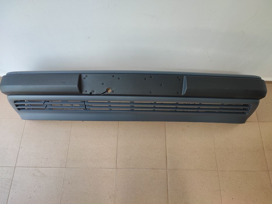 Броня Мерцедес 124 нова с лайсна предна mercedes w124