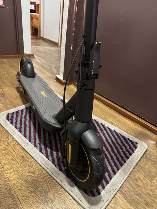 Электрический самокат ninebot max g-30