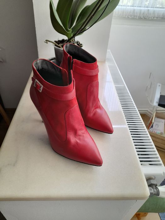 Cizme piele rosii toc - 36