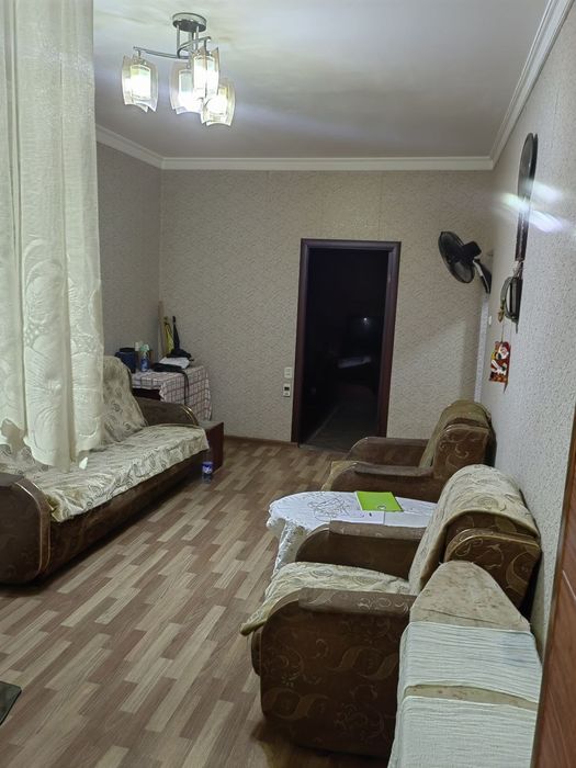 Зеркалка  2 ком 2 этаж 1,5&6 балкон Авиасозлар 1