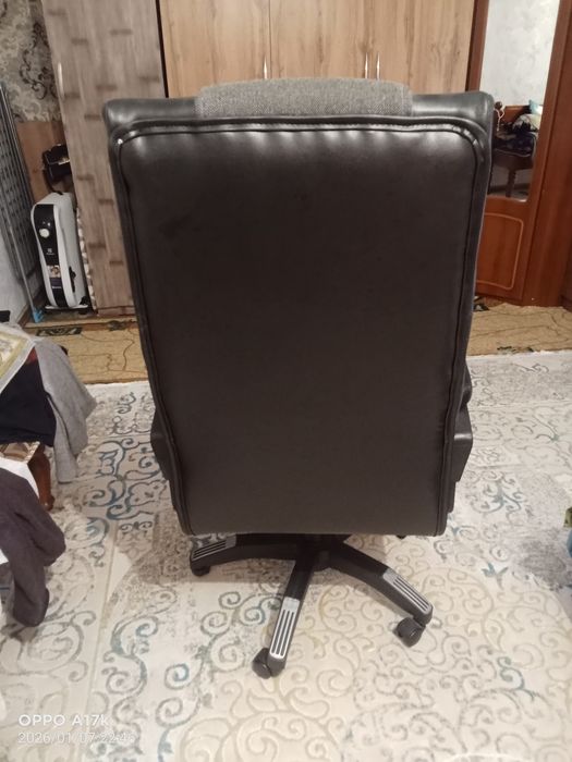 Продам кресло бу