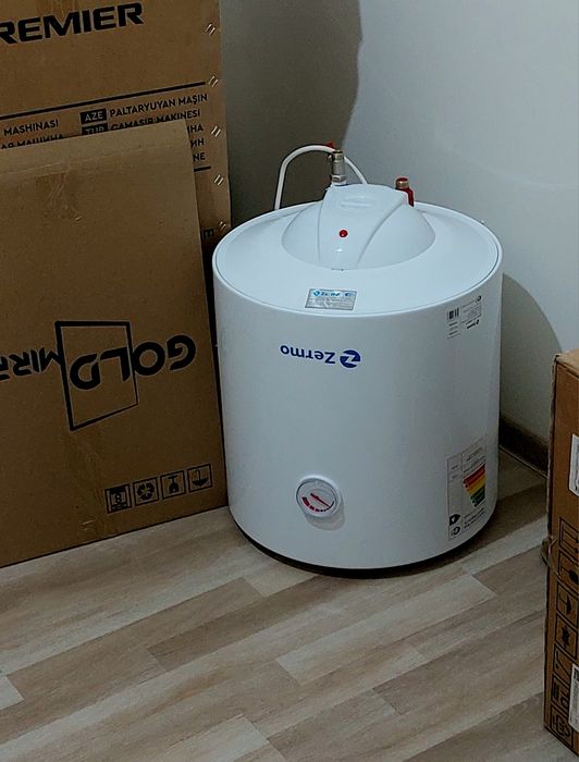 Ariston. Zermo 50 Л (talik)