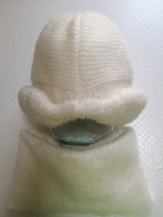 Женский головной убор