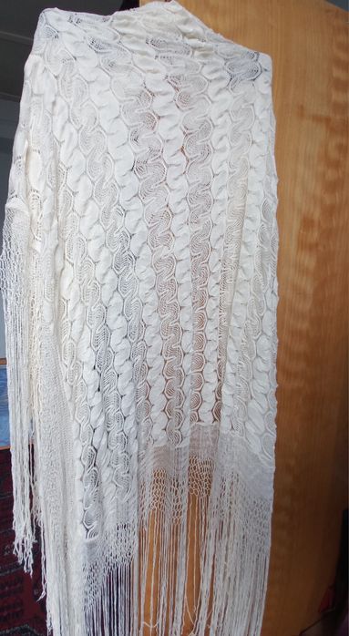 Romol sotiladi         .