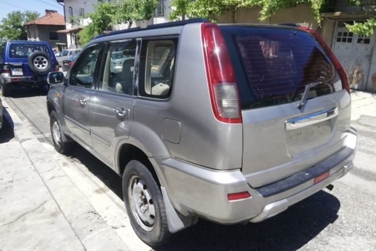 Nissan x-trail 2.2 d на части