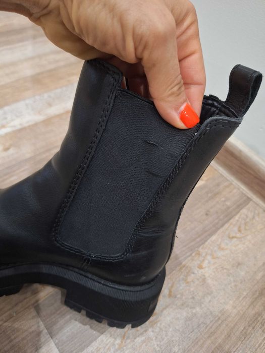 Боти от естествена кожа Demetra