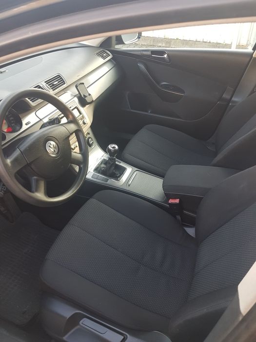 VÂND VW PASSAT, an  2008,