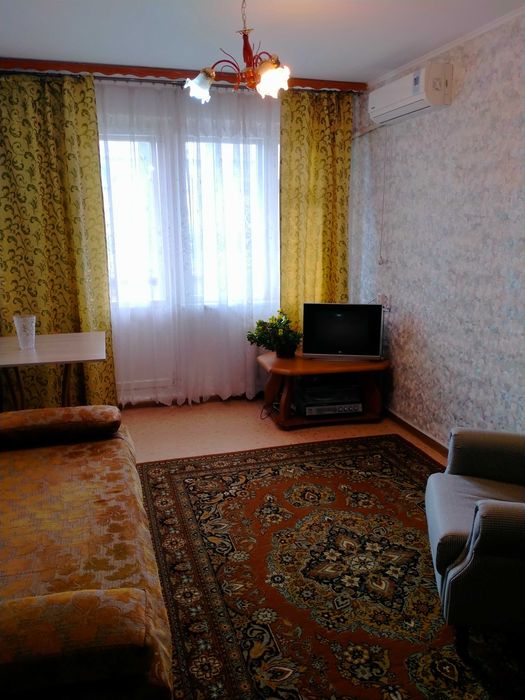 Продам 1 комнатную  квартиру