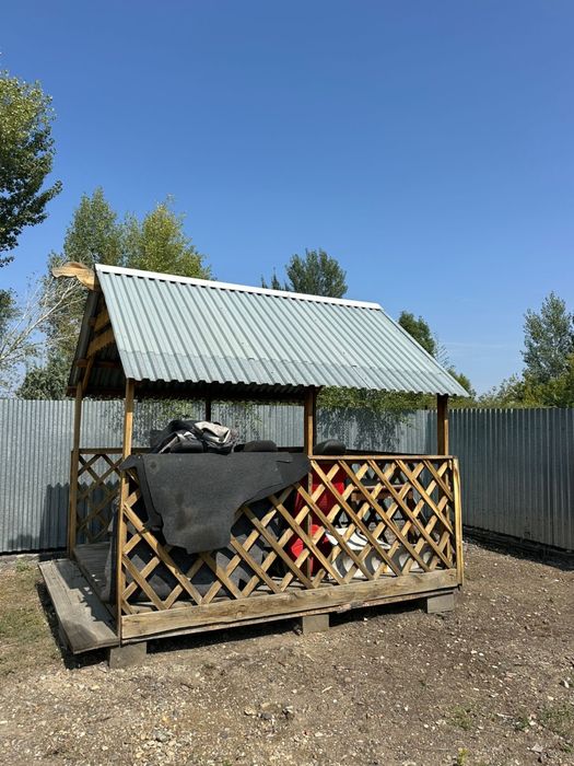 Беседка из дерева