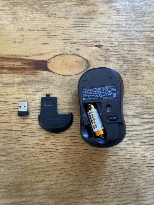 Беспроводная мышь Logitech M185