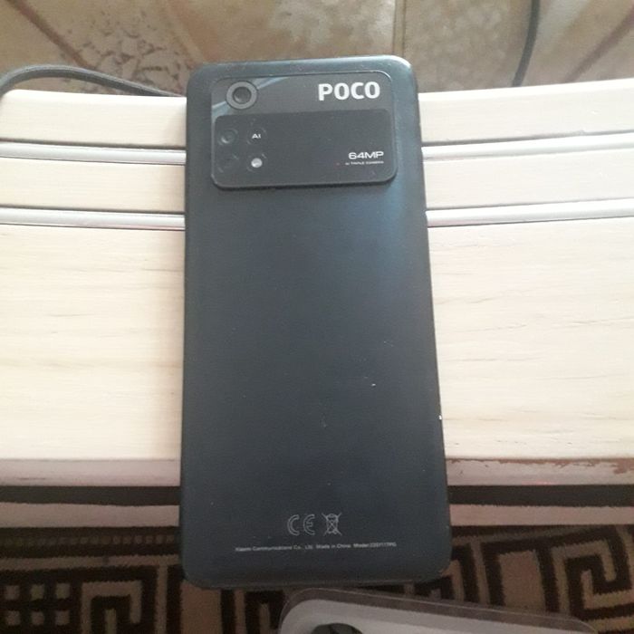 Продам шустрый игровой телефон