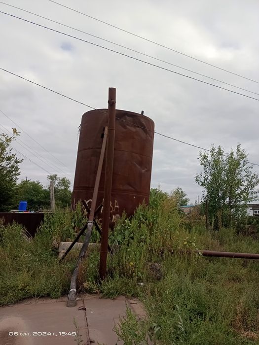 Продам ёмкость 10 - 12 куба