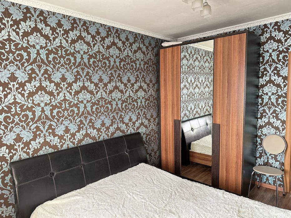 Сдается 2х комн квартира