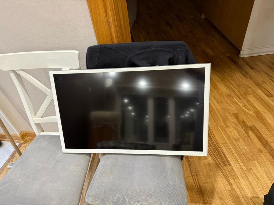 Телевизор в хорогем качестве