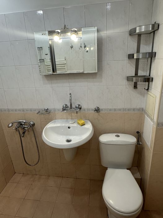 Дава се под наем Тристаен апартамент в София, Овча купел 1 - 76 кв.м за 586.5 € - Снимка #6