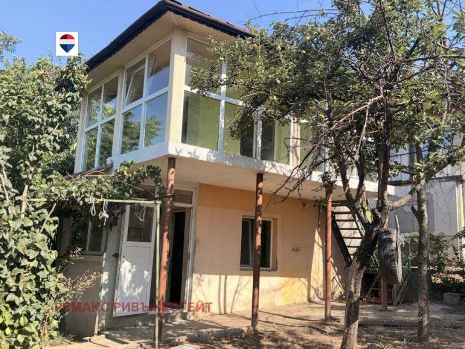 Вила за продажба в местност под Левента